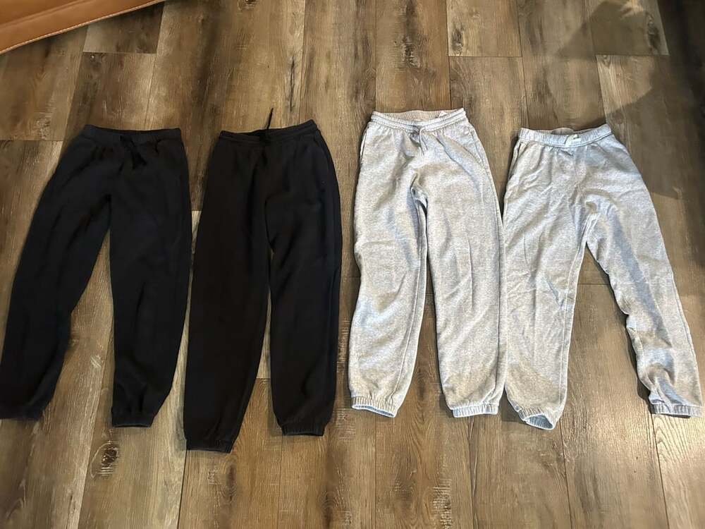 Unbranded Fleece Jogger Pants Lot of 4 Black and Gray Athletic Sweatpants